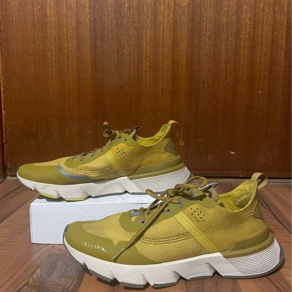 Women's Kinetic™ Rush Ripstop Sneaker in Dioxide Gold - Picture 4 of 4